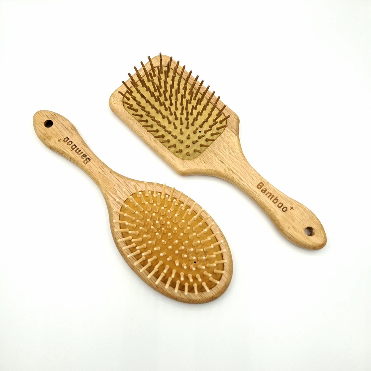 برس با چوب بامبو