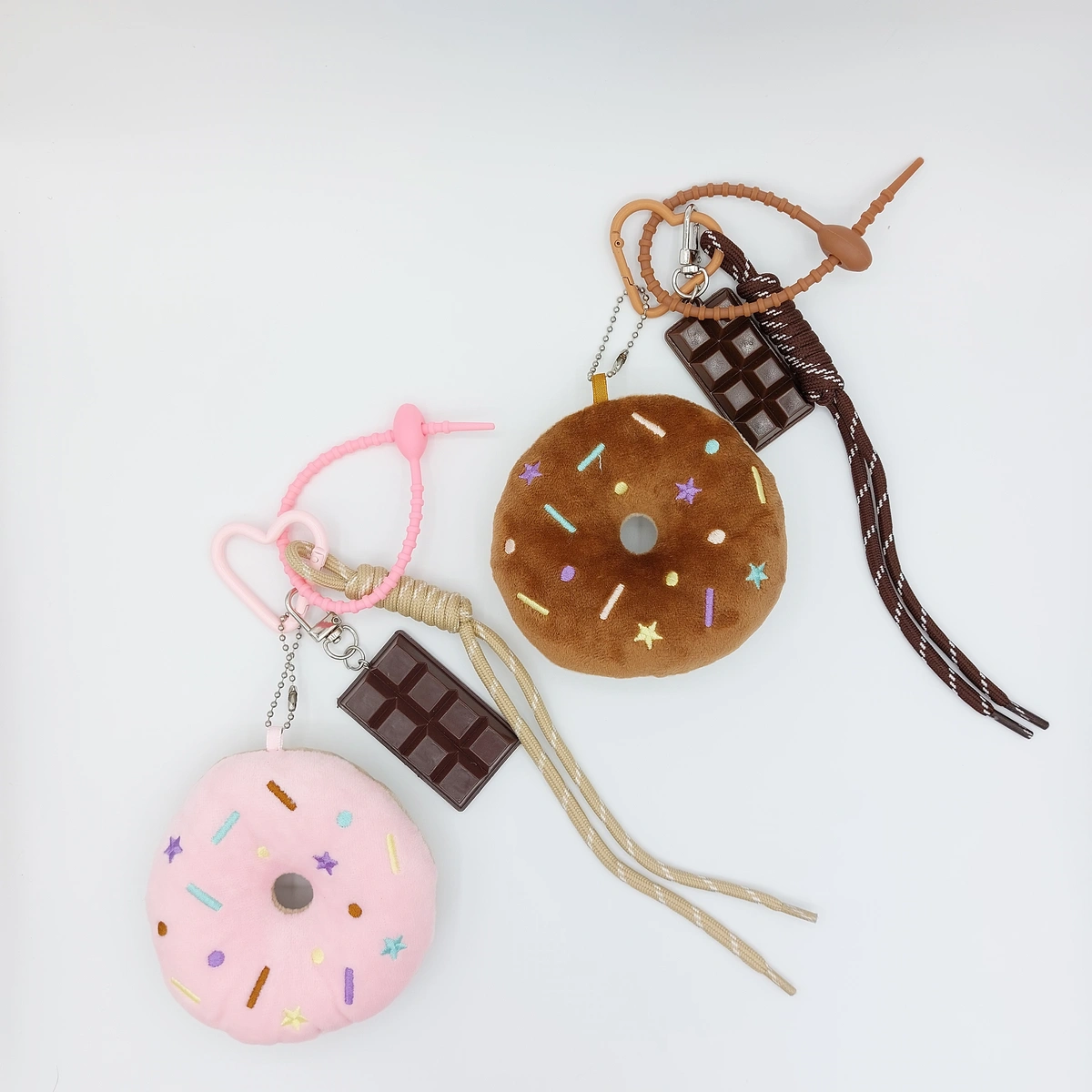 چارم بگ دونات و شکلات